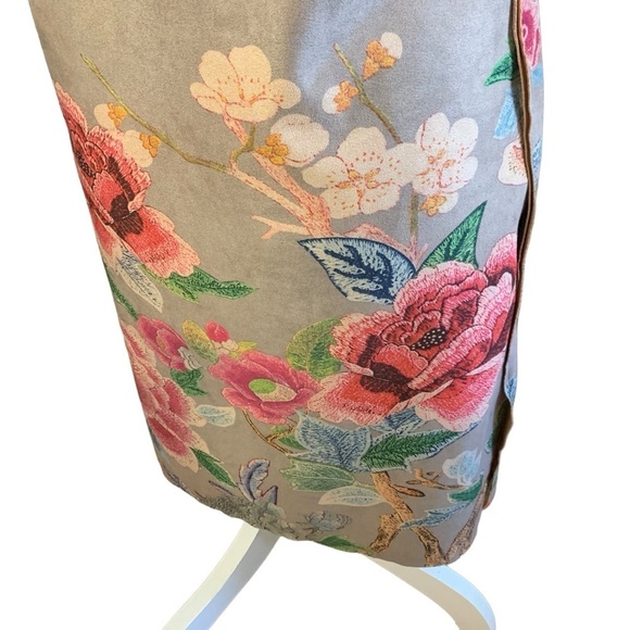 Anthropology Solitaire brown faux suede long line vest floral painted art New M - Picture 5 of 15